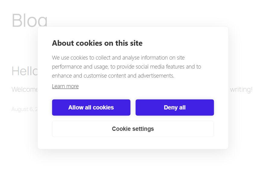 Customized CookieHub banner displayed on a live website